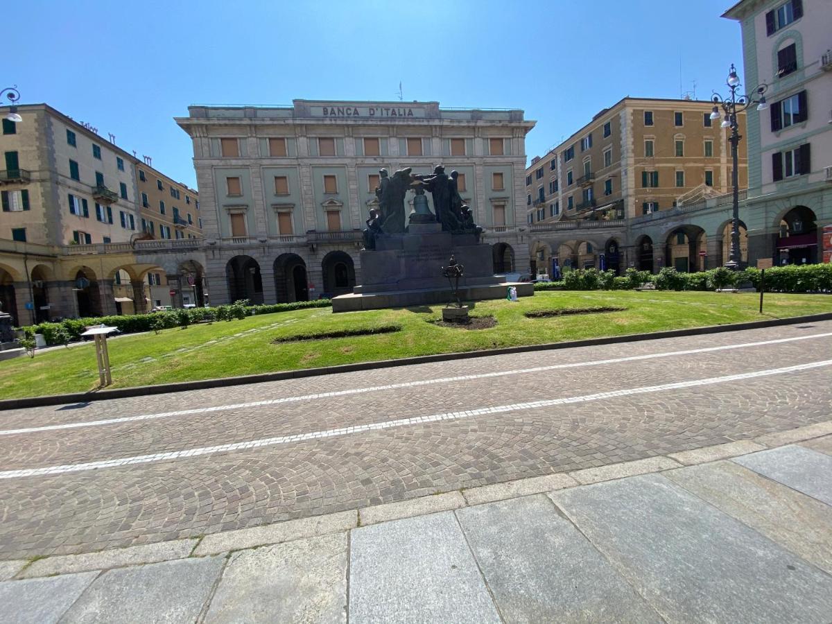 Mondo Vacanze Apartment Savona Exterior photo